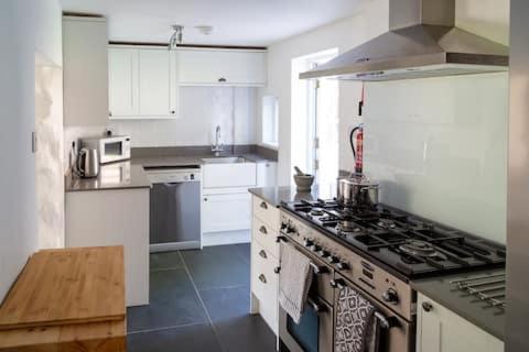 Charlestown Cottage, Woodburner, Gardens & Parking Extérieur photo